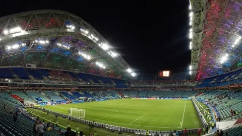 张雨霏全国游泳冠军赛100米蝶泳成绩刷新今年世界最佳