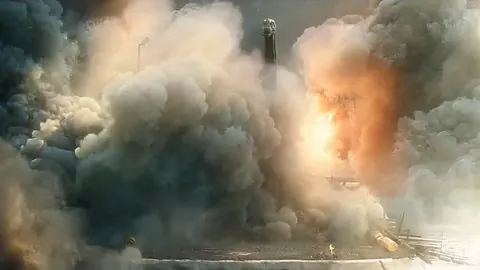 羽毛球赛冷门迭起！四大头号选手首轮即遭淘汰，国羽连胜势头强劲，7号种子一局狂赢21-9！