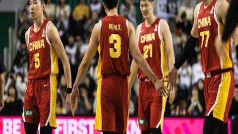 灰熊河村助威，力克开拓者；国王队止住太阳连胜脚步